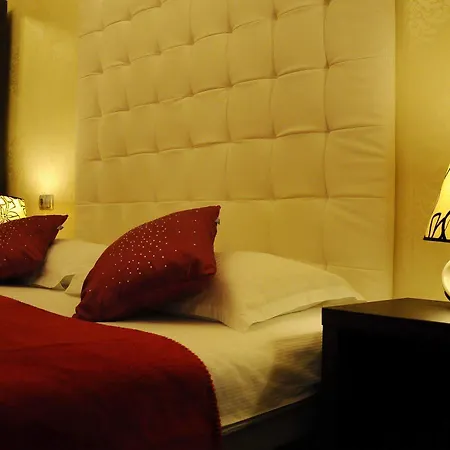 Siago Hotel 3*
